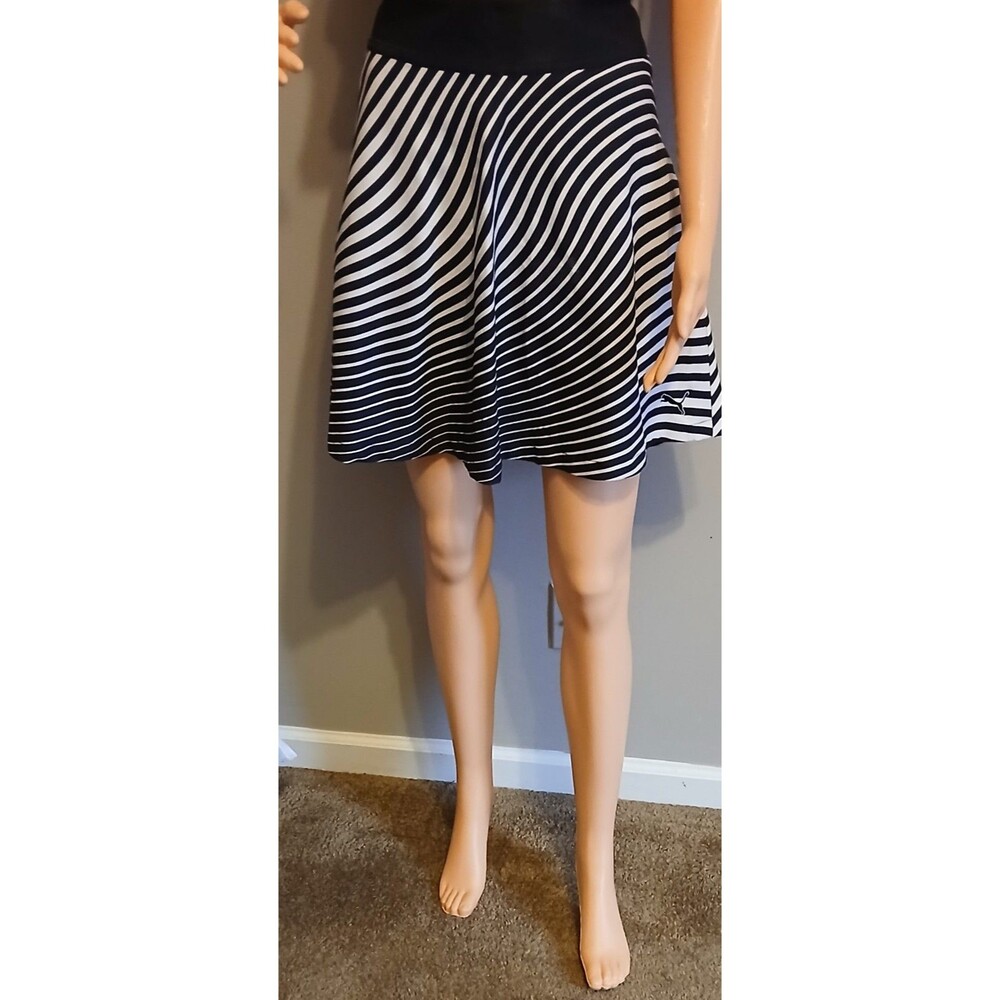 Black And White Stripped Puma Sports Skort